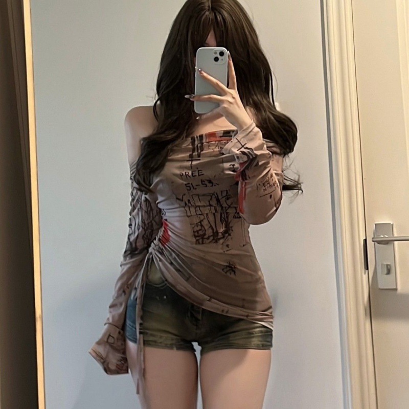 تي شيرت نسائي بأكمام طويلة بتص - مراجعة Screen Top Mesh وسعره